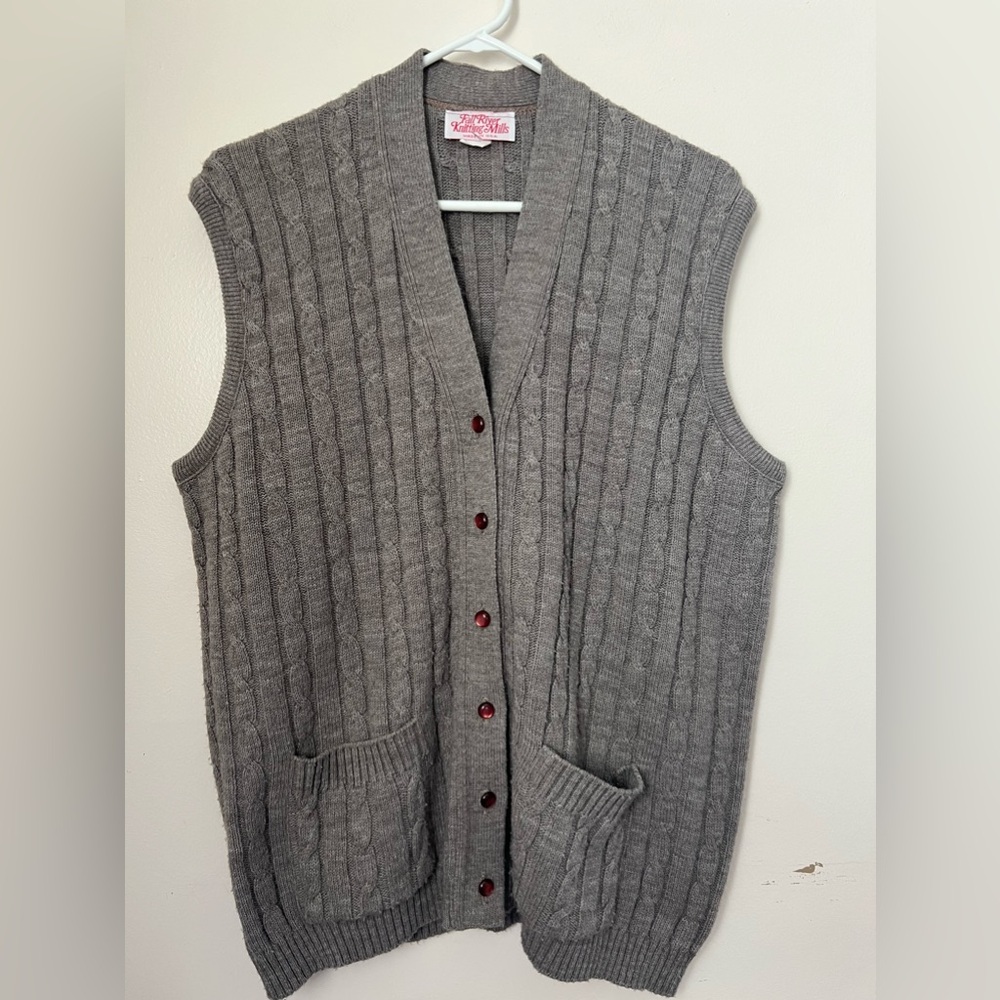 Fall River Knitting Mills Vtg Sweater Vest Women’s 46 (L/XL) Acrylic Gray Cable
